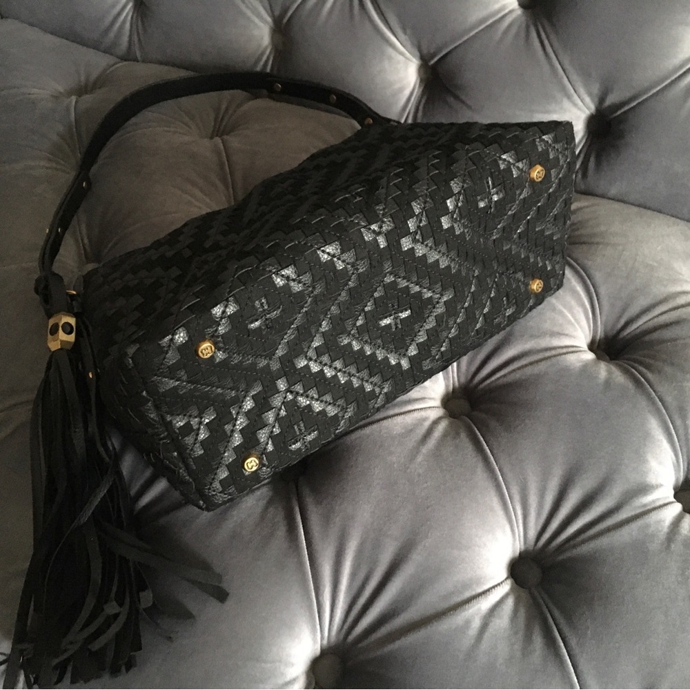 Eric Javits Gorgeous!!! Kamela Whipstitched Shoulder Bag - Picture 5 of 12